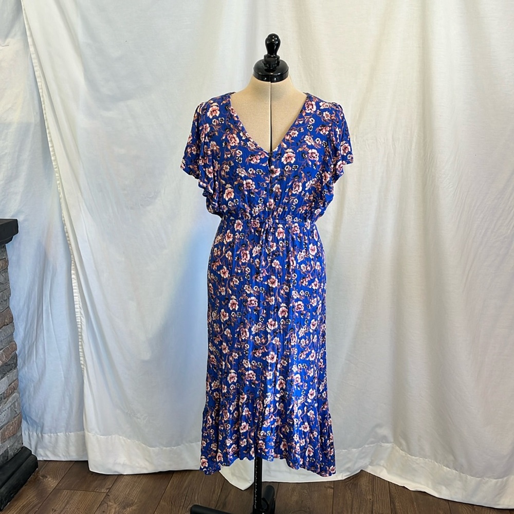 Women’s high-low dress by Knox Rose